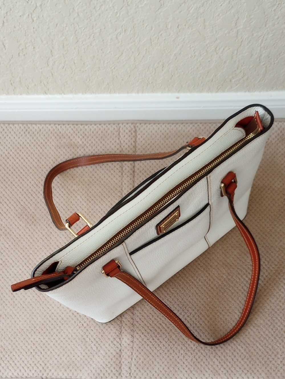 Dooney & Bourke Lexington White & Brown Shoulder Bag - Picture 5 of 14